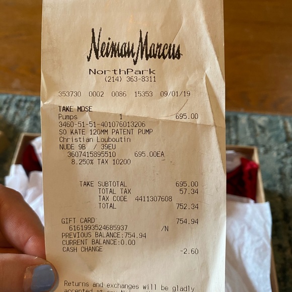 Christian Louboutin So Kate - Picture 2 of 5